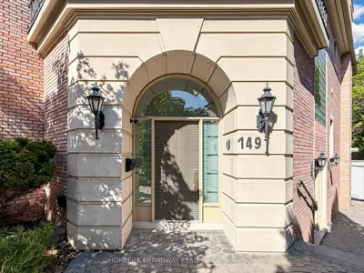 149 Dunvegan Road, Toronto, On M5p 2n8
