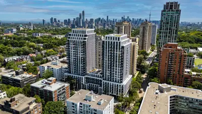 Condo Apartment in Toronto