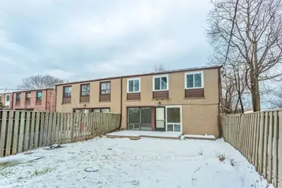 Duplex in Toronto