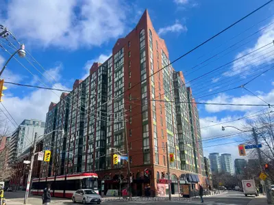 Condo Apartment in Toronto