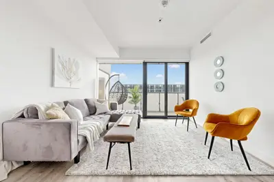 Condo Apartment in Toronto