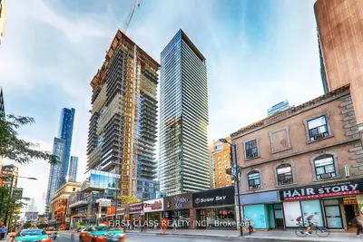 Condo Apartment in Toronto