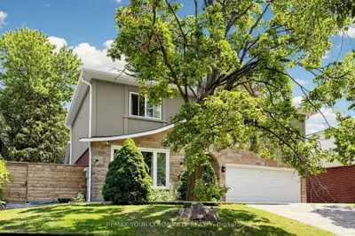 3 Cobblestone Drive, Toronto, On M2j 2x6
