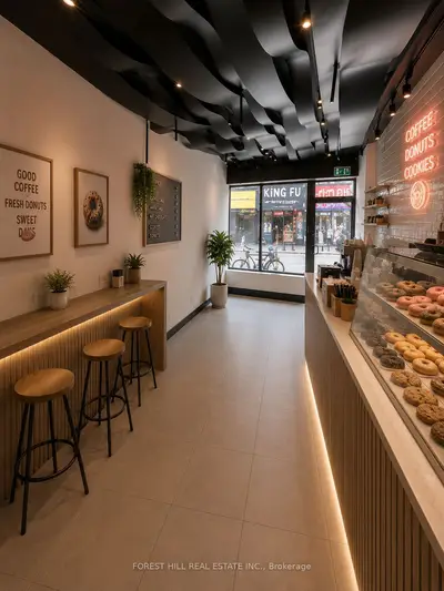 632 Bloor Street W, Toronto, On M6g 1k7