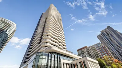 Condo Apartment in Toronto
