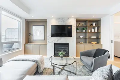 Condo Apartment in Toronto