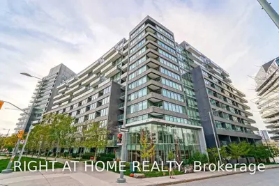 Condo Apartment in Toronto