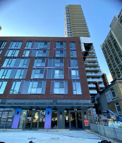 Common Element Condo in Toronto