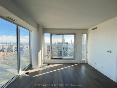181 Dundas Street E 3905, Toronto, On M5a 0n5