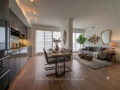 Condo Apartment in Toronto