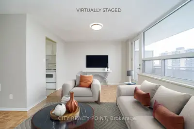 Condo Apartment in Toronto