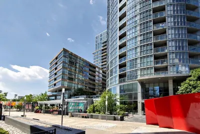 110 Fort York Boulevard G08, Toronto, On M5v 4a7