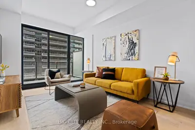 Condo Apartment in Toronto