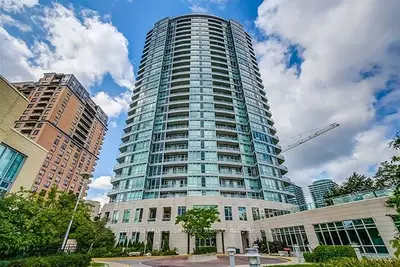 60 Byng Avenue 1812, Toronto, On M2n 4k3