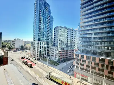 Condo Apartment in Toronto