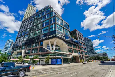 130 Queens Quay E 1220, Toronto, On M5a 0p6