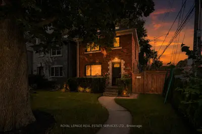 Detached in Toronto