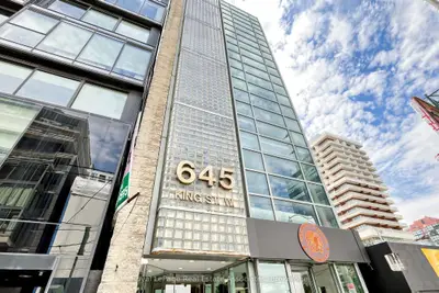 645 King Street W Second Level, Toronto, On M5v 1m5