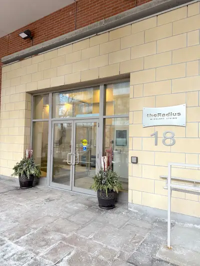 Condo Apartment in Toronto