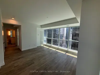 327 King Street W 3003, Toronto, On M5v 0w7