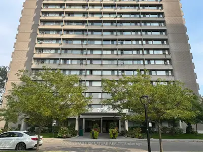 Condo Apartment in Toronto