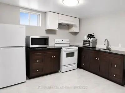 33 Dalton Road Main And Lower, Toronto, On M5r 2y8