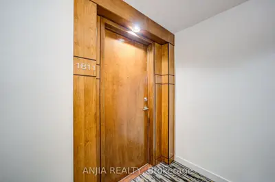 10 Northtown Way 1811, Toronto, On M2n 7l4