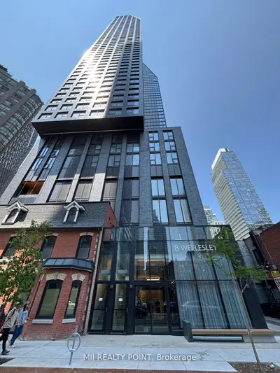 Condo Apartment in Toronto