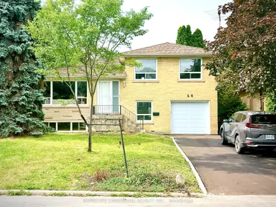 46 Bowerbank Drive, Toronto, On M2m 1z8
