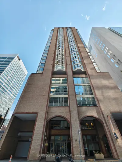 Common Element Condo in Toronto
