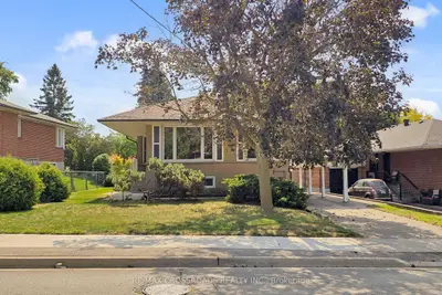 Detached in Toronto