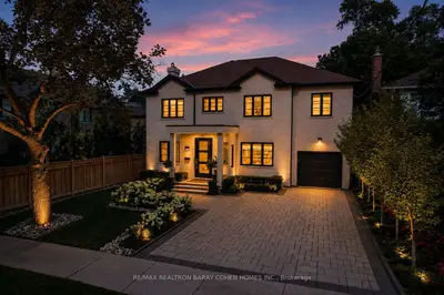 7 Glen Rush Boulevard, Toronto, On M5n 2t2