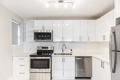 Condo Apartment in Toronto