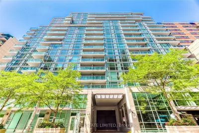 Condo Apartment in Toronto
