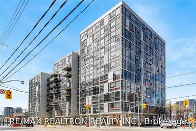 Condo Apartment in Toronto