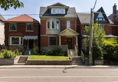 Detached in Toronto