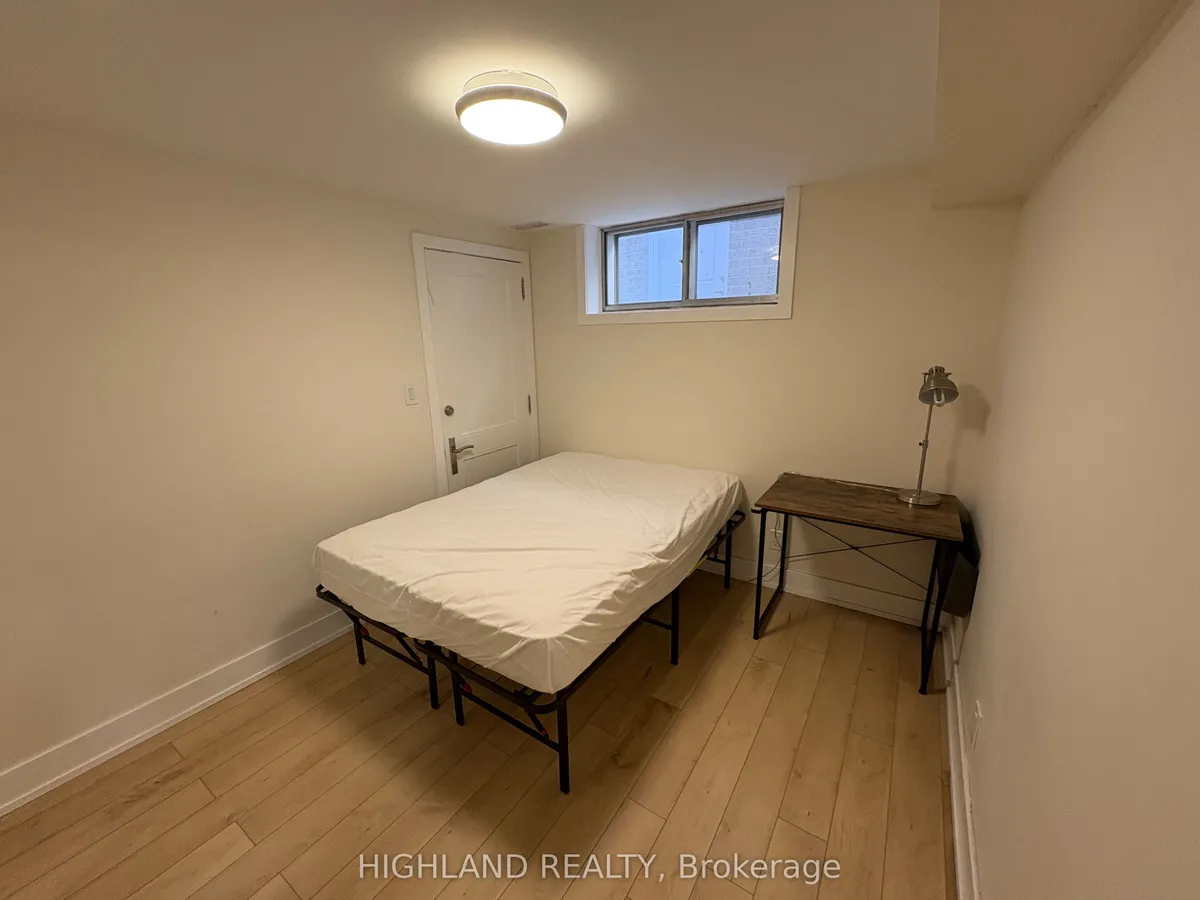 167 Churchill Avenue Basement, Toronto, On M2n 1z3