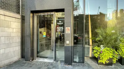 125 Peter Street 3409, Toronto, On M5v 2g9