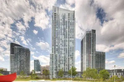 Condo Apartment in Toronto