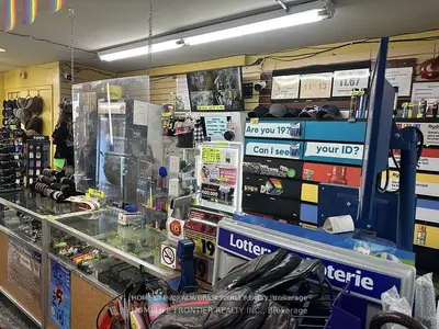 473a Church Street, Toronto, On M4y 2c5