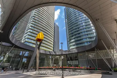 12 York Street 1504, Toronto, On M5j 0a9