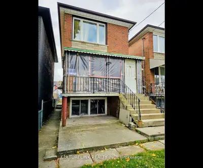 52 Palmerston Avenue, Toronto, On M6j 2j1
