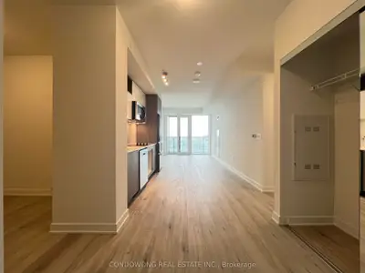 70 Princess Street 2603, Toronto, On M5a 0x6