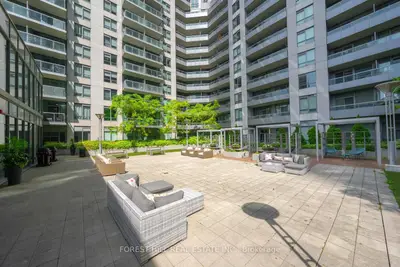 25 Lower Simcoe Street 1120, Toronto, On M5j 3a1