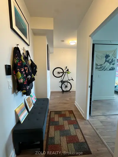 38 Cameron Street 1105, Toronto, On M5t 0c3