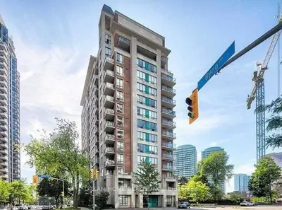Condo Apartment in Toronto