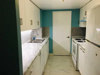 Condo Apartment in Toronto