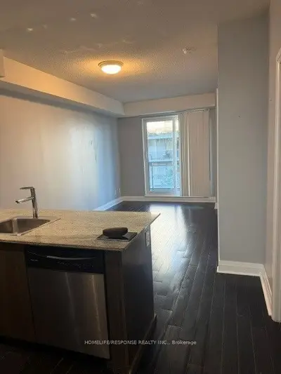 17 Kenaston Gardens 418, Toronto, On M2k 0b9
