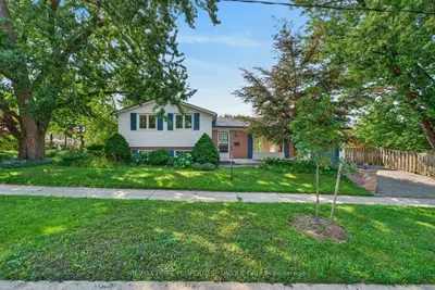Detached in Toronto
