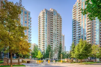 Condo Apartment in Toronto